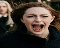 She hurt her voice for screaming in 